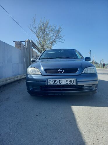 benzin qabi: Opel Astra: 1.6 l | 1999 il | 306000 km Hetçbek