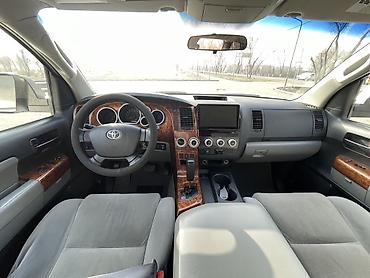 Toyota: Toyota Sequoia: 2009 г., 4.7 л, Автомат, Бензин, Внедорожник — 6