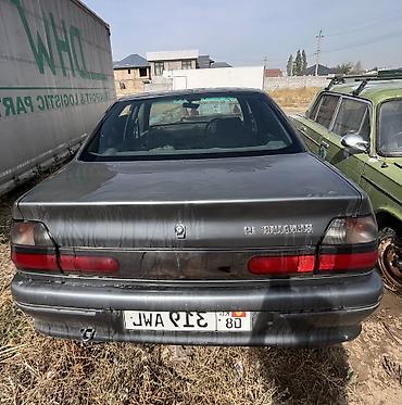 Audi: Audi 80: 1990 г., 1.8 л, Механика, Бензин, Седан — 4