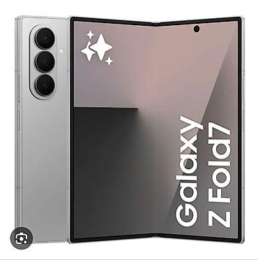 клей для камеры: Samsung Galaxy Z Fold 7, Б/у, 256 ГБ, цвет - Серебристый, 1 SIM, eSIM — 2