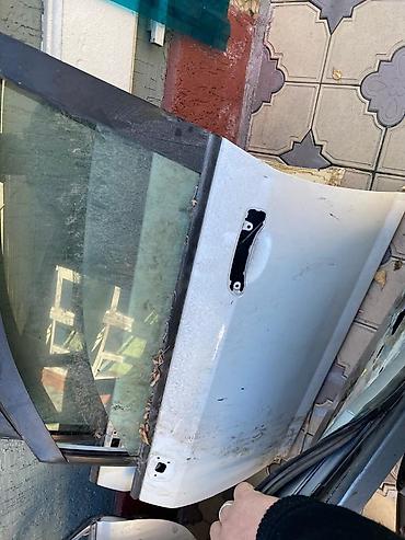 Двери и комплектующие: Продаю капот, двери на степ, стрим, эстима витс фит камри ниссан — 15