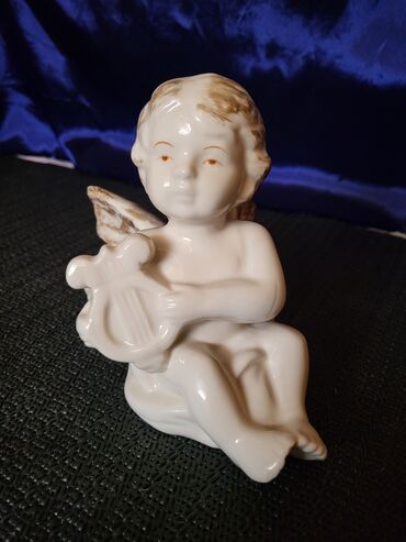 Figure: Figura, bоја - Šareno, Novo — 1