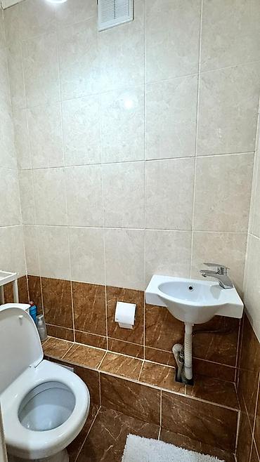 продаю 2 квартиру: 2 комнаты, 76 м², 2 этаж — 10