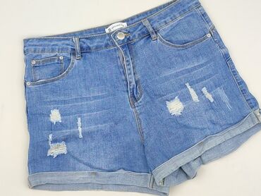 Shorts for women, SZACHOWNICA, size L (EU 40)