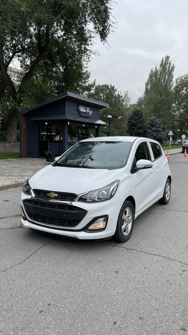 Chevrolet: Chevrolet Spark: 2021 г., 1 л, Автомат, Бензин