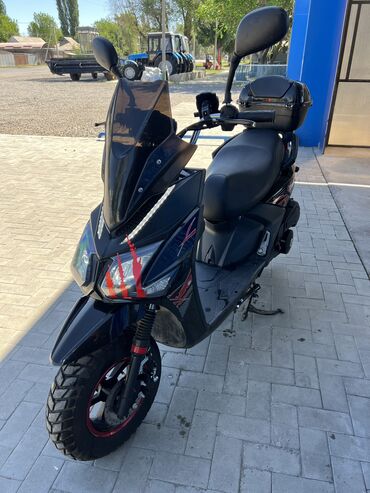 эндуро мотоцикл бишкек: Скутер 150 куб. см, Бензин, Колдонулган
