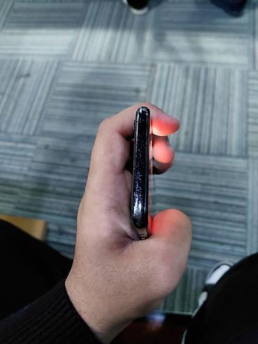 Apple iPhone: IPhone Xs, 64 GB, Qara — 4