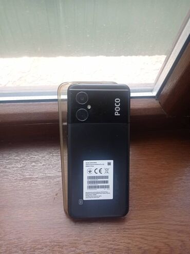 телефон cocacola: Poco M4 5G, Б/у, 8 GB, цвет - Черный, 2 SIM