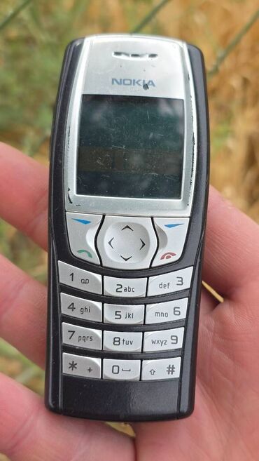 телео: Nokia 6620, Б/у, < 2 ГБ, цвет - Черный, 1 SIM