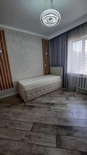 Батирлер: 3 бөлмө, 68 м², 12-мкр 106-серия, 8 кабат, Евро оңдоо — 3