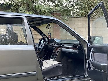 спринтер грузо поссажир: Mercedes-Benz W124: 1988 г., 2 л, Механика, Бензин, Седан — 5