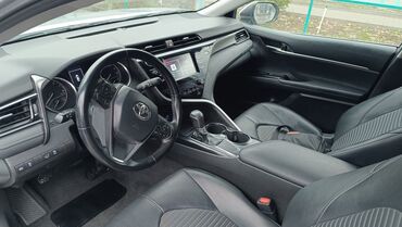 Toyota Camry: 2019 г., 2.5 л, Автомат, Бензин, Седан