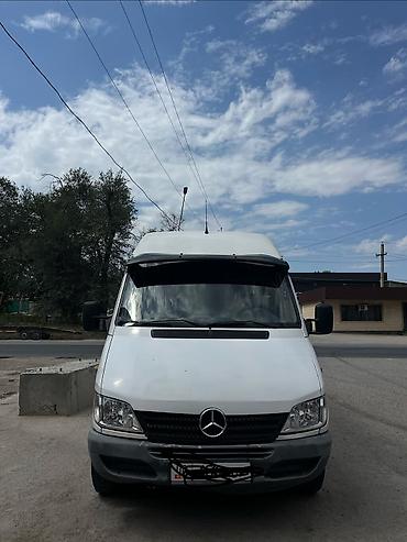 кемперы: Mercedes-Benz Спринтер: 2003 г., 2.2 л, Механика, Дизель, Бус — 2