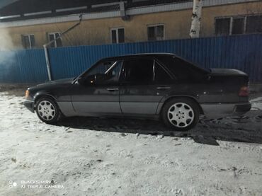 купить женские кроссовки в бишкеке: Mercedes-Benz W124: 1992 г., 2.2 л, Механика, Бензин, Седан