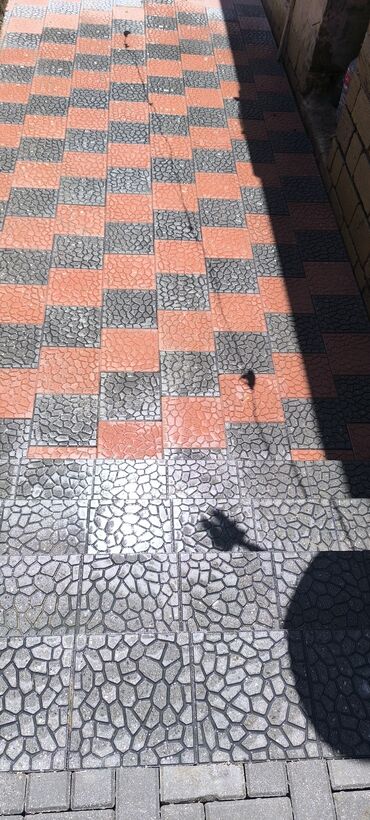 Döşəmə işləri: Tamamlama daşları və dekorativ səki örtüyü xidmətləri - Səki daşı — 3