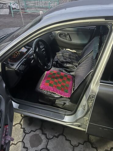 Mazda: Mazda 626: 1994 г., Хэтчбэк — 5