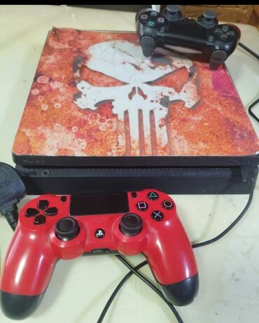 купить ps 1: Продаю Ps4 slim в хорошем состоянии,один джойстик второй без одной