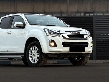 Isuzu: Isuzu D-Max: 2019 г., 2.5 л, Механика, Дизель, Пикап — 6