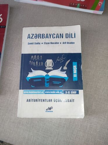 6 ci sinif azerbaycan dili kitabi pdf yukle: Bu, "Azərbaycan Dili" fənnindən abituriyentlər üçün vəsaitdir. Kitab