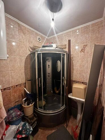 Помещения свободного назначения: 2 комнаты, 67 м², 106 серия улучшенная, 2 этаж, Евроремонт