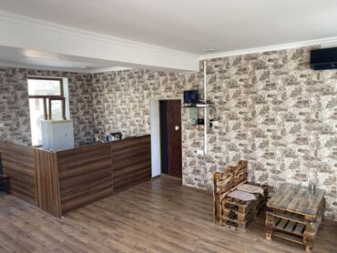 fincan üzərində çap aparatı: 📍 Yaxşı keçidli yerdə yerləşir, işləkdir, daimi müştəriləri var. 🍵