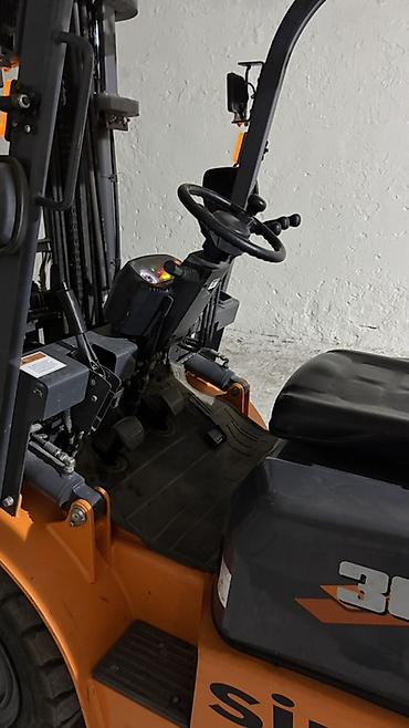 Lonkin 3.0T yükgötürən (forklift) - Daşıma qabiliyyəti: 3 ton lalafo.az -da — 6 Lonkin 3.0T yükgötürən (forklift) - Daşıma qabiliyyəti: 3 ton — 6