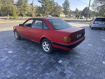 lexus 2010: Audi 100: 1991 г., Седан — 4