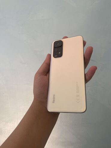 телефон fly ff159: Honor 10, 128 ГБ, цвет - Белый, Сенсорный, Отпечаток пальца, Рассрочка