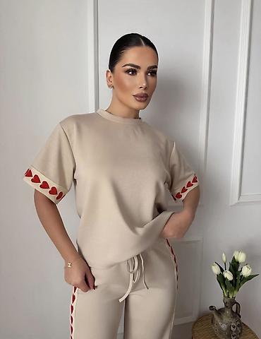 Gornji i donji deo: ❤️Top komplet – majica i pantalone sa srcima — 17