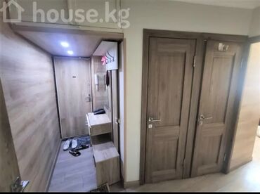 купить квартиру в новом доме бишкек: 2 бөлмө, 47 кв. м, Хрущевка, 1 кабат, Евроремонт