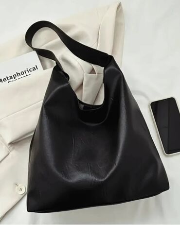 jimmy choo torbe: Materijal: Veštačka koža