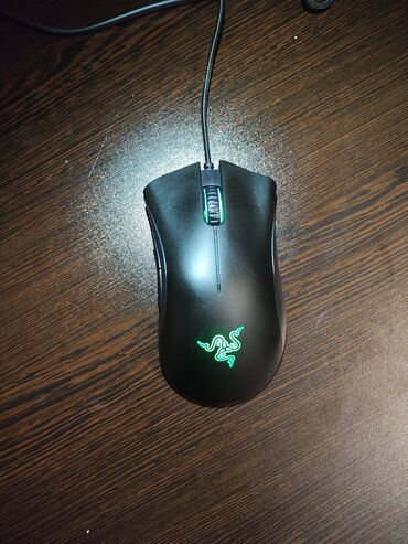 stolüstü komputer: Razer DeathAdder essential