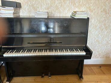 Пианино, фортепиано: Пианино, Беларусь, Б/у, Самовывоз