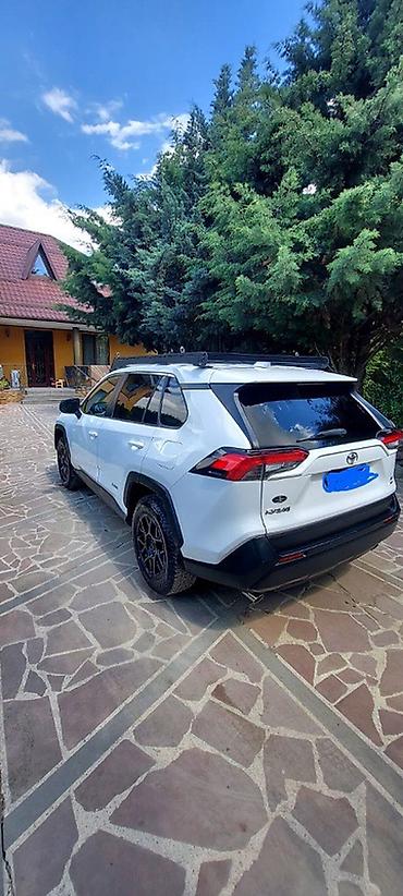 sprinter 315: Toyota RAV4: 2021 г., Автомат, Бензин, Кроссовер — 1