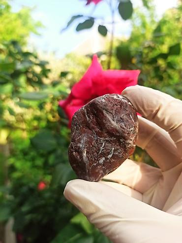 Digər kolleksiyalar: Təbii Jasper (Yeşəm) Daşı Satılır 💎 Satışda olan bu təbii Yəşəm — 20