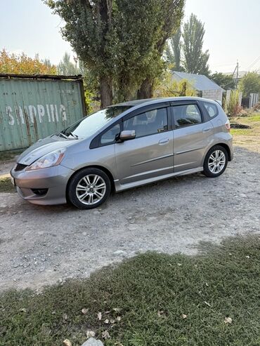 купить диски субару форестер: Honda Fit: 2010 г.