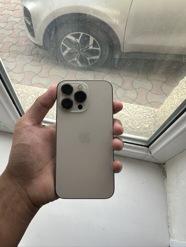 телефон сааттар: IPhone 13 Pro, Колдонулган, 256 ГБ, Алтын