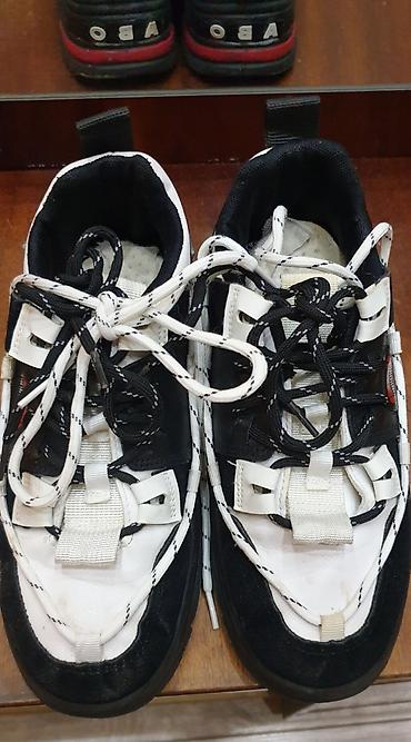 Детская обувь: Продаю ботасы. (3пары). в отличном состоянии. без брака. - Назначение — 1