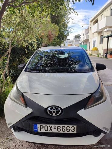 Toyota Aygo: 1 l. | 2015 έ. Χάτσμπακ