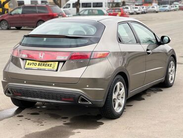 Honda: Honda Civic: 2008 г., 1.8 л, Механика, Бензин, Хэтчбэк