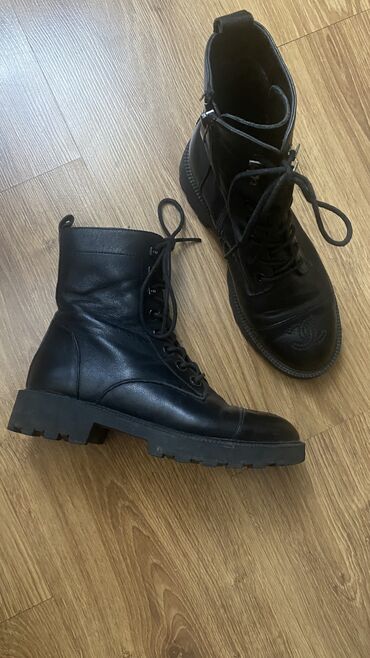 обувь для садика: Ботинки и ботильоны Anta, 36, цвет - Черный