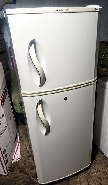 холодильник прадажа: Холодильник LG, Б/у, Двухкамерный