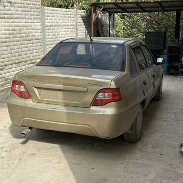 купить мерседес спринтер 2.9 тди: Daewoo Nexia: 2010 г., 1.5 л, Бензин, Седан