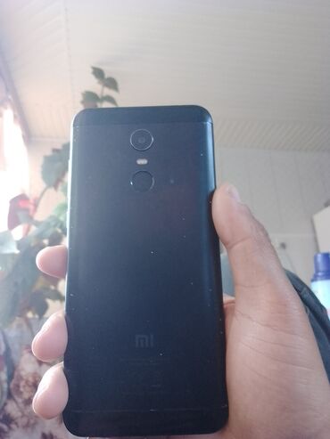 mobil telefon: Xiaomi Redmi 5 Plus, 32 GB, rəng - Qara, 
 Sensor, Barmaq izi, İki sim kartlı