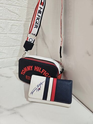 Torbe: Bilo koji komplet
Torba+novcanik
4200 — 8