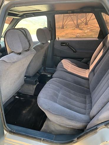авто эмаль: Volkswagen Passat: 1993 г., Седан — 6