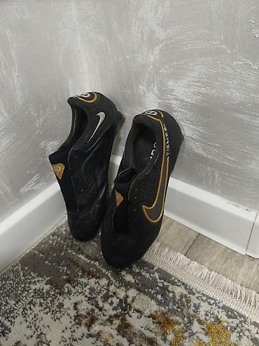 сумка большая: Футбольные бутсы Nike Tiempo (SG, металлические шипы 38 размер 24 см — 4