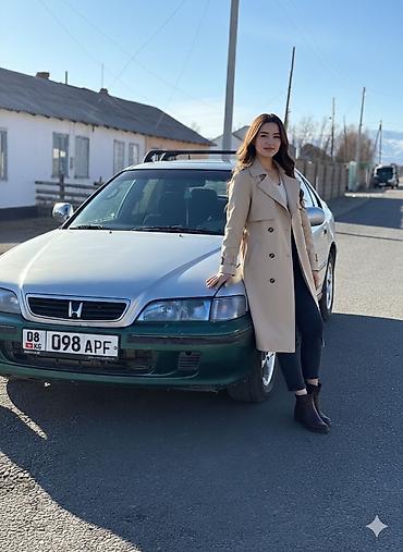 Honda: Honda Accord: 1998 г., 1.8 л, Механика, Бензин, Седан — 2