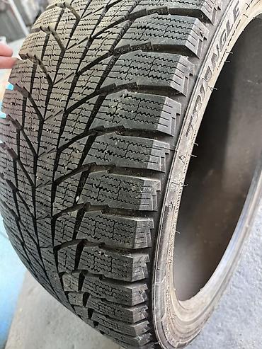 4 vd: Зимние шины Triangle 225/40 R18 92R (Extra Load), направленного типа — 1