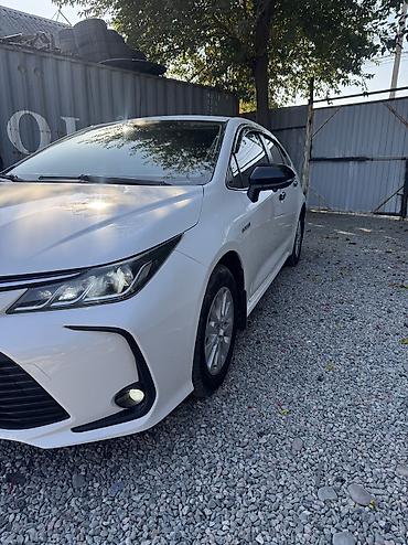 авто корея бишкек: Toyota Corolla: 2021 г., 1.8 л, Вариатор, Гибрид, Седан — 1